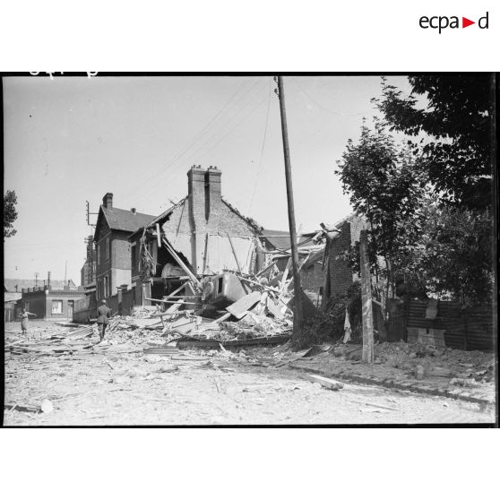 Une maison en ruine dans le secteur de la 7e armée.