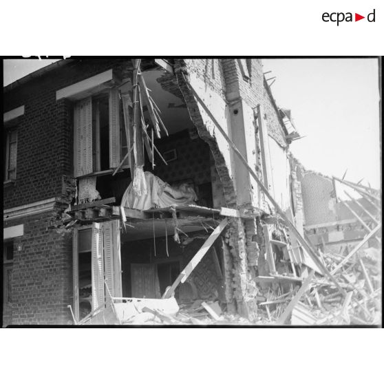 Maison en ruine dans le secteur de la 7e armée.