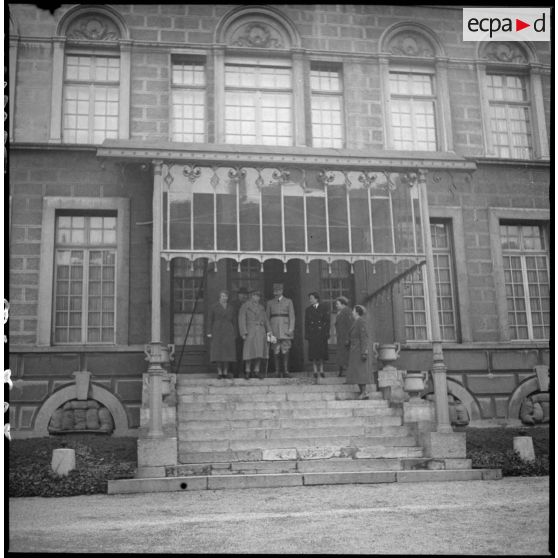 Visite du duc de Windsor dans le nord de la France.