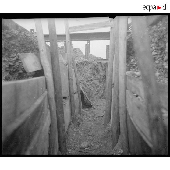 Tranchée de la Ligne Maginot.