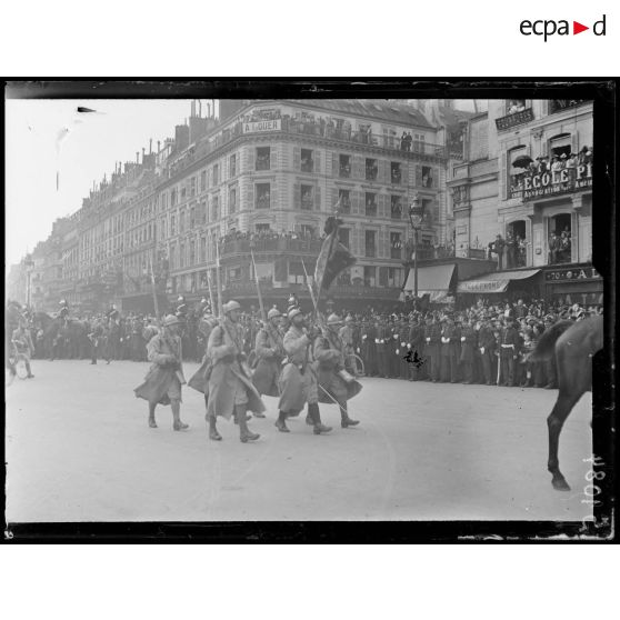 Paris. Obsèques nationales du général Gallieni. A l'hôtel de ville. [légende d'origine]