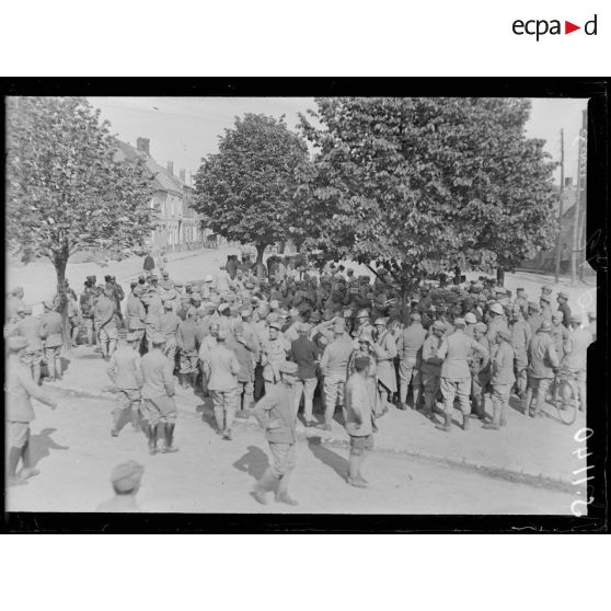Harbonnières (Somme). Concert militaire. [légende d'origine]
