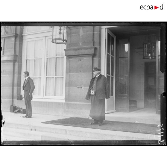 Paris. Conférence économique des alliés. L'amiral Lacaze, ministre de la Marine. [légende d'origine]