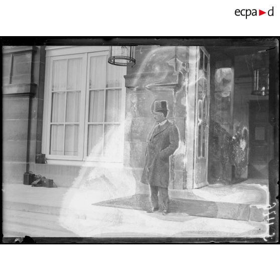 Paris. Conférence économique des alliés. M. Matsui, ambassadeur du Japon en France. [légende d'origine]