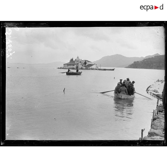 Corfou. Les iles d'Ulysse. [légende d'origine]