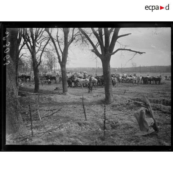 Saint-Paul (Aine). Camp d'un CVAD. [légende d'origine]