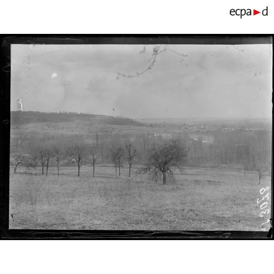 Cote 146 (Aisne). Les lignes franco-allemandes, panorama. [légende d'origine]