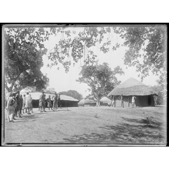 Djébaké. Le nouveau campement. [légende d'origine]