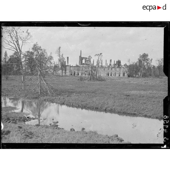 Longpont (Aisne). Le château. [légende d'origine]