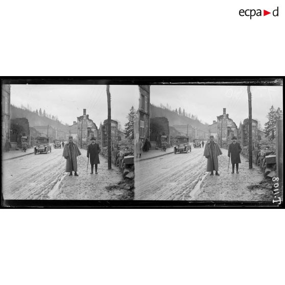 Clermont -en-Argonne. Voyage de Monsieur Barthou. 19-2-16. [légende d'origine]