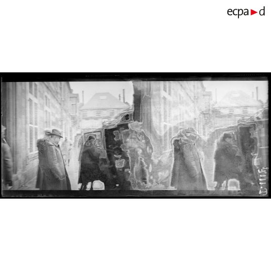 Sainte-Menehould. 19-2-16. Messieurs Pichon et Barthou. [légende d'origine]