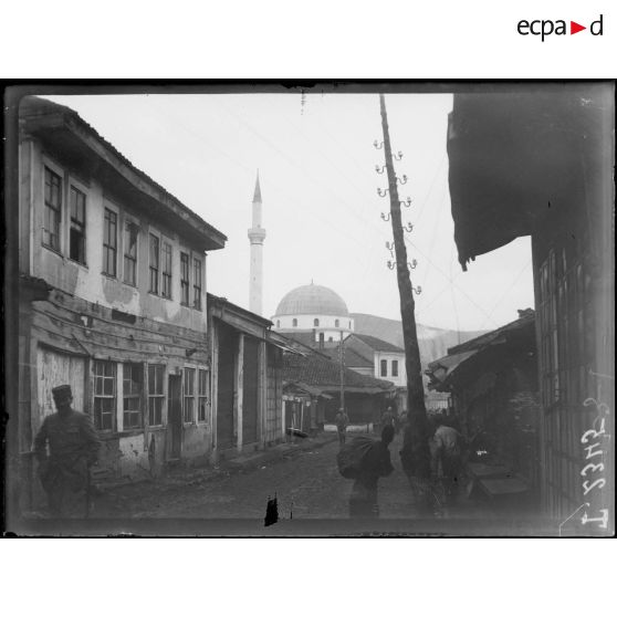 Monastir. Rue miel et mosquée. 2-12-16. [légende d'origine]