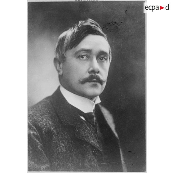 [Portrait de Maurice Maeterlinck (1862-1949), écrivain francophone belge.]