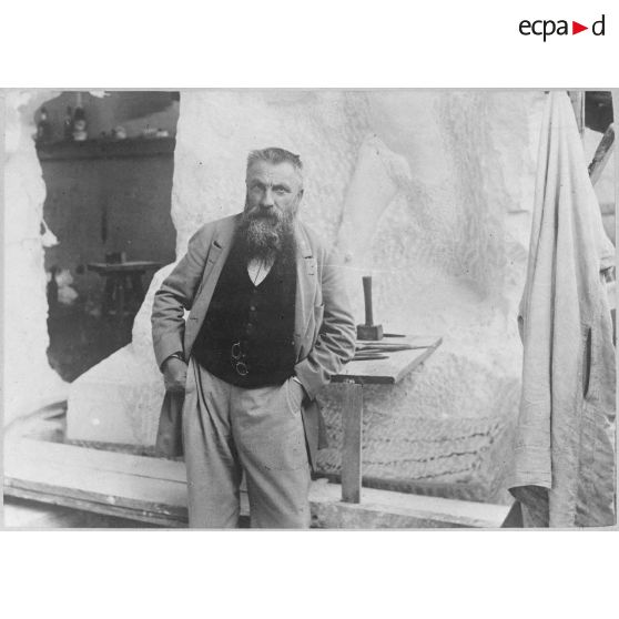 [Portrait d'Auguste Rodin (1840-1917), sculpteur.]