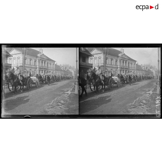 Lure. Haute Saône. Passage d'artillerie. [légende d'origine]