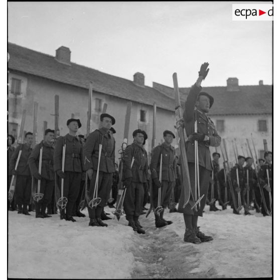 Le concours interdivisionnaire de ski du 1er groupe de divisions militaires.