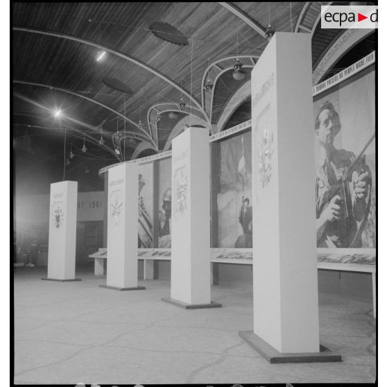 Exposition consacrée à l'armée d'armistice ou l'armée nouvelle.