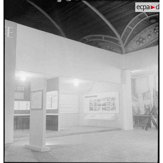 Exposition consacrée à l'armée d'armistice ou l'armée nouvelle.