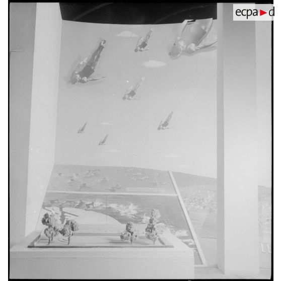 Exposition consacrée à l'armée d'armistice ou l'armée nouvelle.