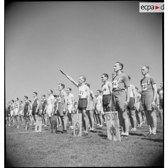 Prestation de serment  des équipes de cross-country.