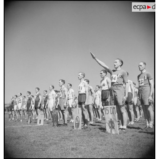 Prestation de serment  des équipes de cross-country.