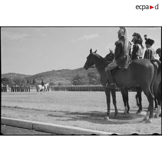 Le "père système" prend le commandement des troupes.