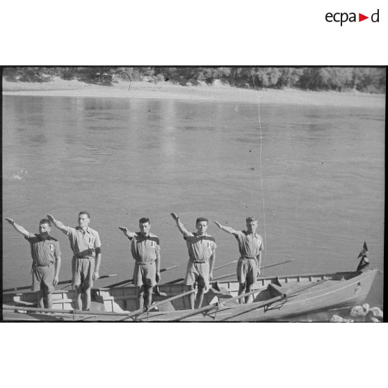 Rallye nautique à étapes entre Seyssel (Ain et Haute-Savoie) et Avignon (Vaucluse).