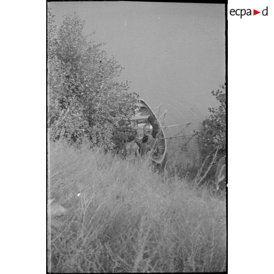 Rallye nautique à étapes entre Seyssel (Ain et Haute-Savoie) et Avignon (Vaucluse).