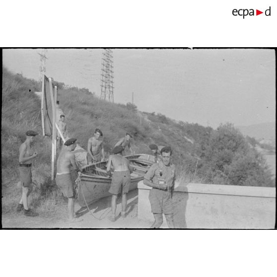 Rallye nautique à étapes entre Seyssel (Ain et Haute-Savoie) et Avignon (Vaucluse).