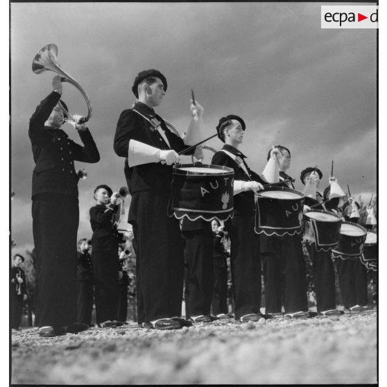La fanfare de l'EMP d'Autun, repliée à Valence.