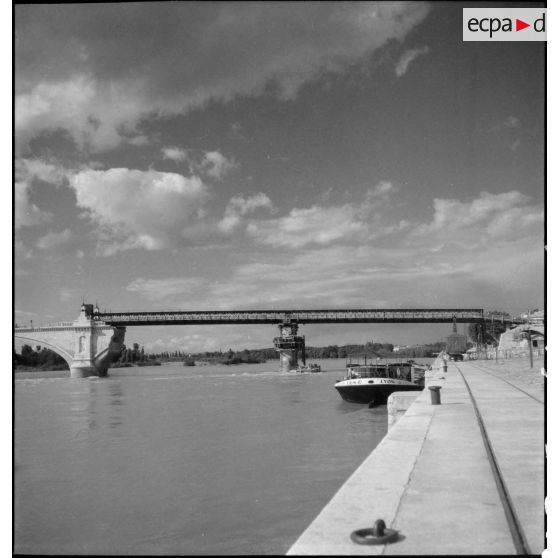 Pont sur le Rhône à Valence.