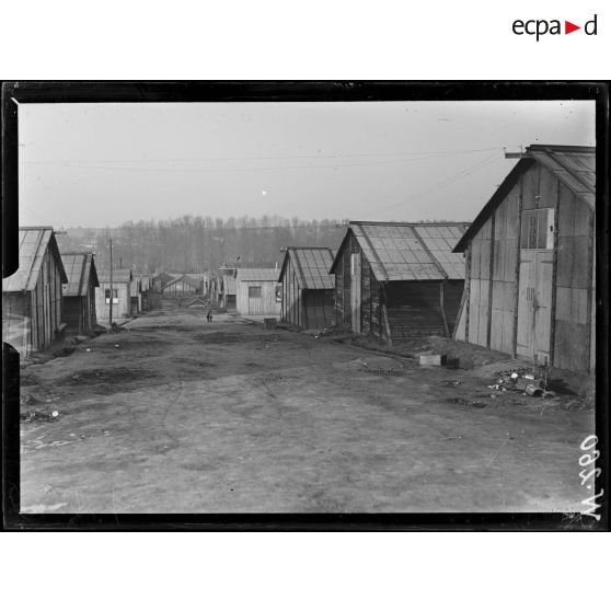 Hôpital d'évacuation - les baraquements de l'hôpital. [légende d'origine]
