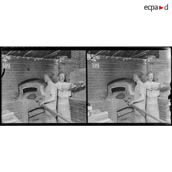 Le four à pain. [légende d'origine]