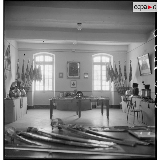 Une des salles du musée de l'école militaire de la cavalerie, du train et de la garde, replié à Tarbes.