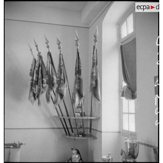 Une des salles du musée de l'école militaire de la cavalerie, du train et de la garde, replié à Tarbes.