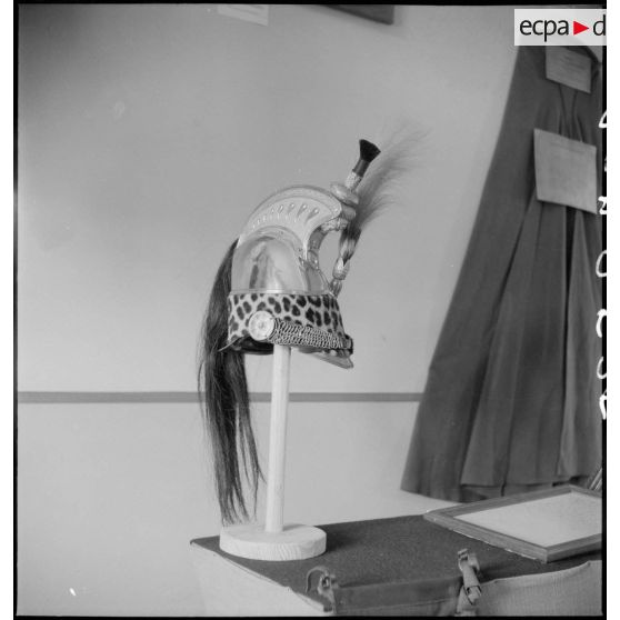 Casque d'un maréchal d'Empire exposé au musée de l'école militaire de la cavalerie, du train et de la garde, replié à Tarbes.