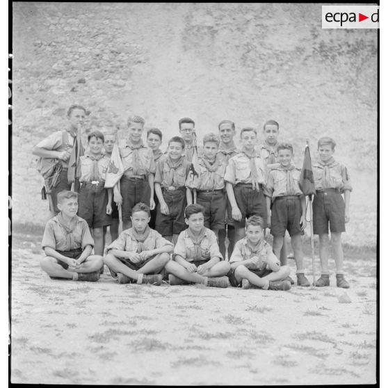 Les scouts de l'établissement d'éducation d'Epinal replié à Montélimar.