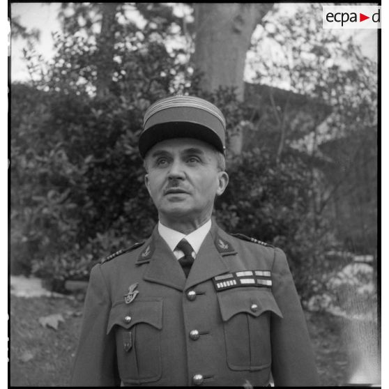 Portrait du lieutenant-colonel Caillot (corps des offciers d'administration).