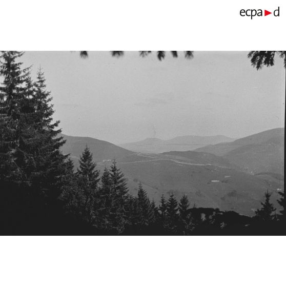 Pré de Raves. Observatoires, panoramas. 7-1916. [légende d'origine]