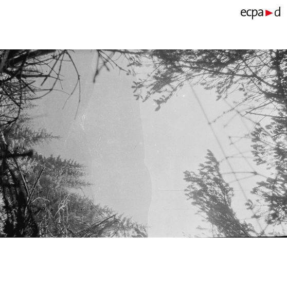 Pré de Raves. Observatoires, panoramas. 7-1916. [légende d'origine]