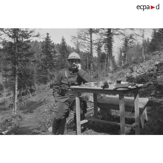 Pré de Raves. Observatoires, panoramas. 7-1916. [légende d'origine]