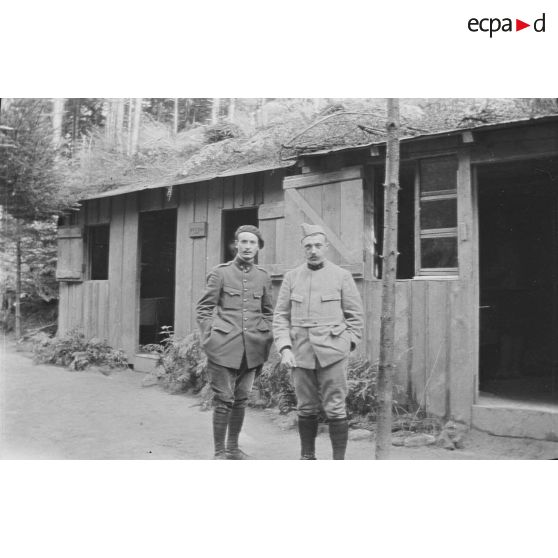 Tourniol. La vie au camp. Juillet 1916 - mars 1917. [légende d'origine]