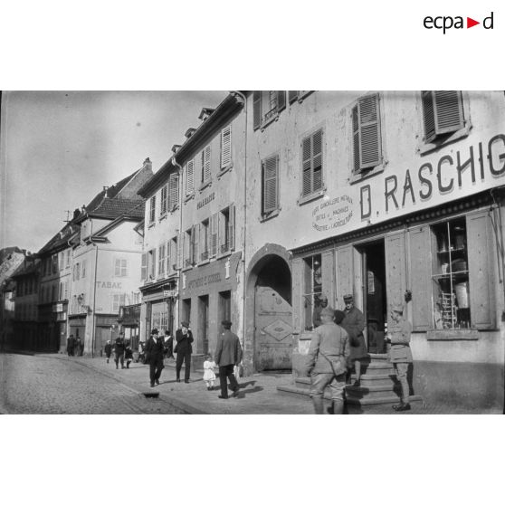 Guerre. Thann. Août 1918. [légende d'origine]