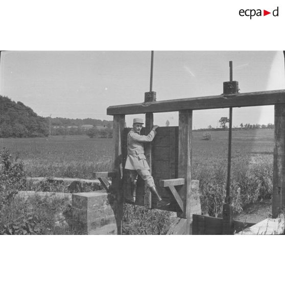 Fort de Longchamp. Cantonnement. 1915. [légende d'origine]