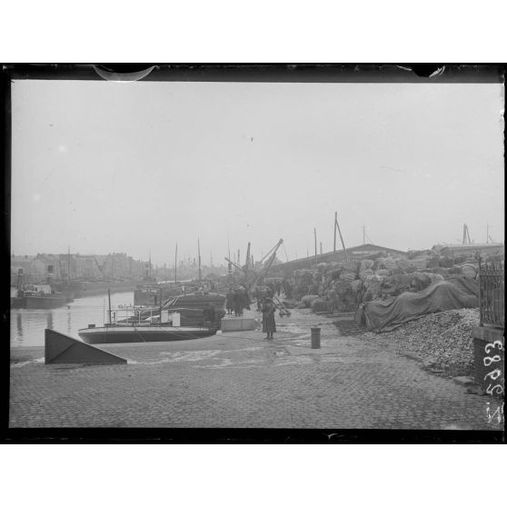 Le Havre. L’encombrement du port. [légende d’origine]