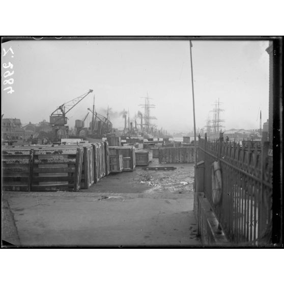 Le Havre. L’encombrement du port. [légende d’origine]