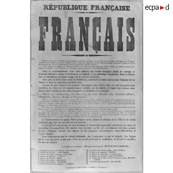 Paris. Musée Leblanc. Affiche de M. Poincaré et des membres du gouvernement annonçant leur départ de Paris pour Bordeaux. [légende d’origine]