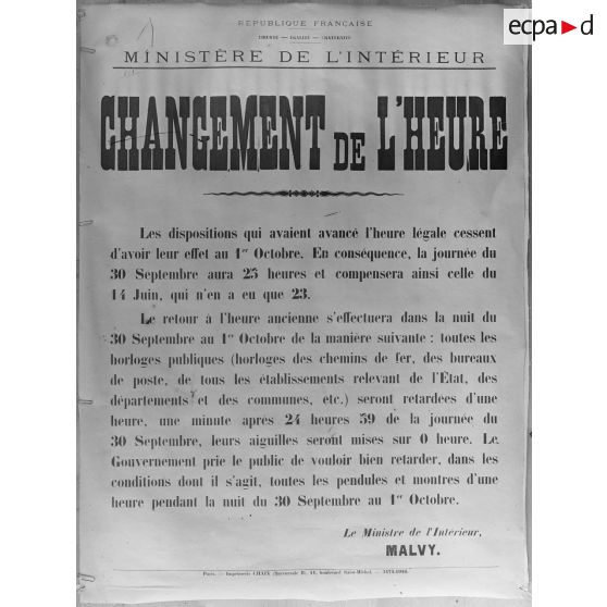 Paris. Musée Leblanc. Affiches. Changement de l’heure. [légende d’origine]