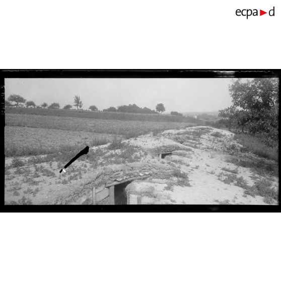 CRP : tranchées de Savigny. [légende d'origine]