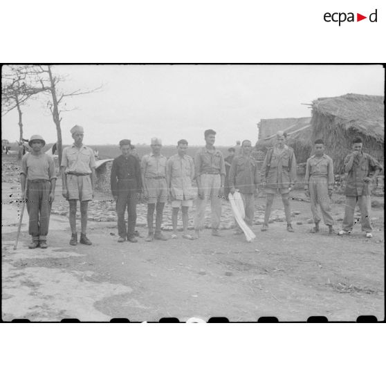 Groupe de soldats nord-africains du poste de Trung Xa.